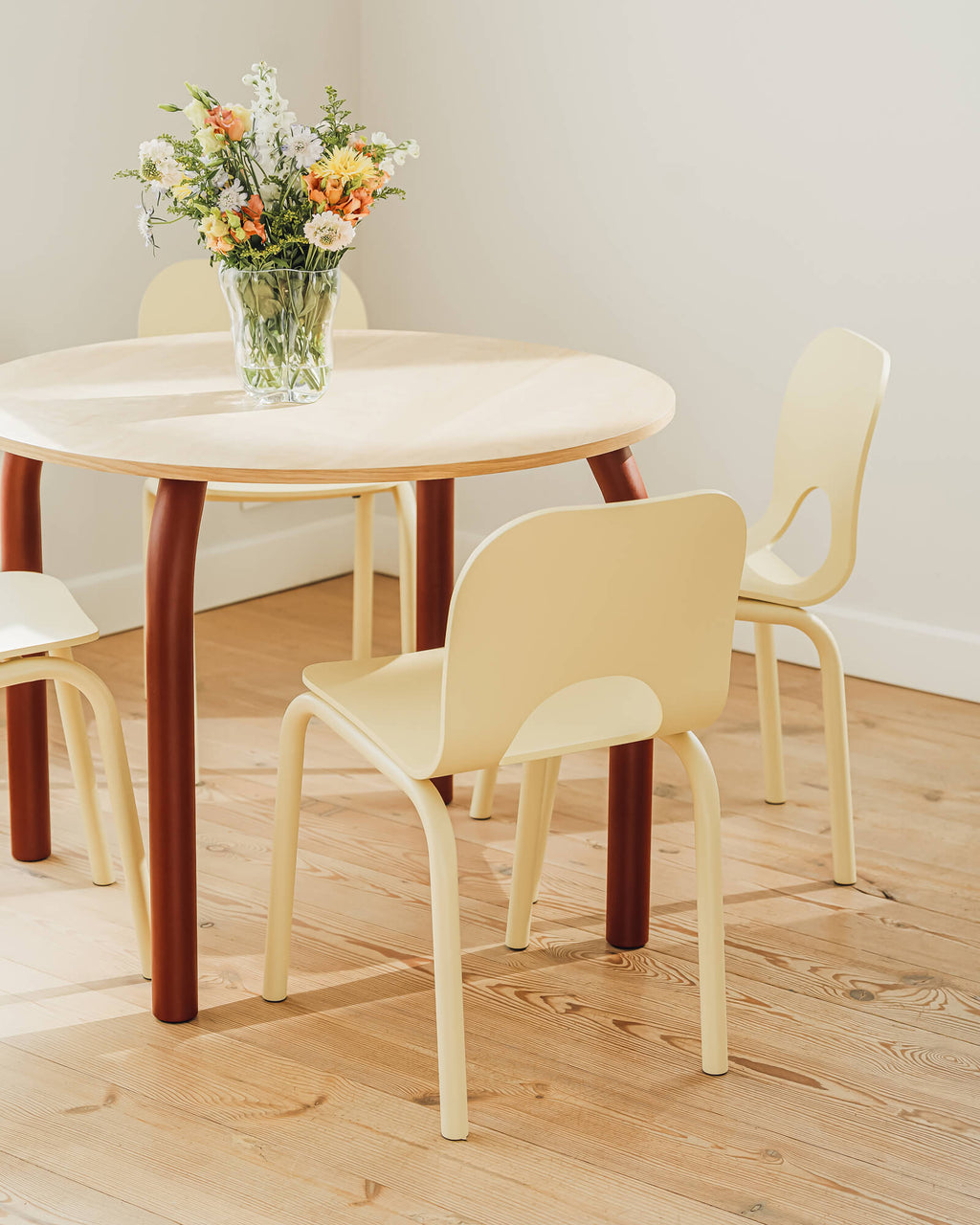 Meko Dining Table