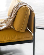 Toom Armchair